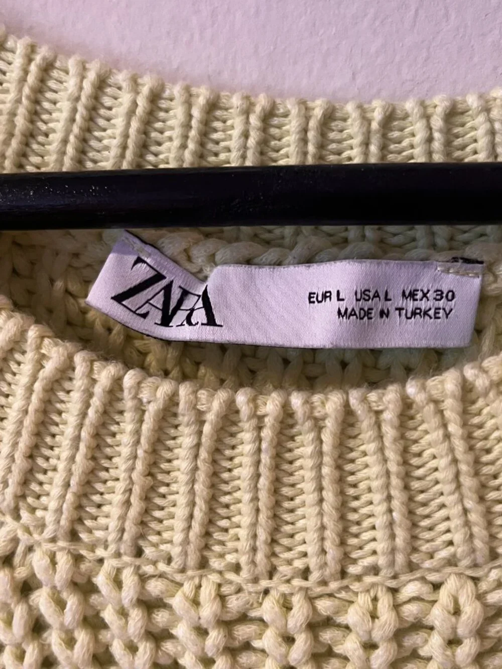 *LIKE NEW* Zara Knit Sweater | Size XL